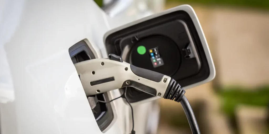 electric car plug-in